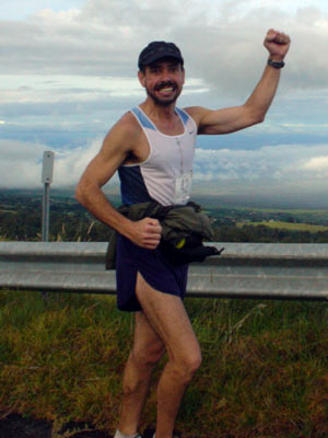 Felix Colonnieves - During the 2005 Run to the Sun ultra at Maui (36 miles, 0 - 10,023 ft in 8 hrs) Felix Colonnieves - During the 2005 Run to the Sun ultra at Maui (36 miles, 0 - 10,023 ft in 8 hrs)